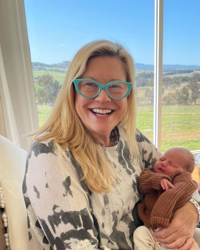 Welcome Poppy Joan Mansur, our beautiful Springtime arrival! Mama Mezz and baby are healthy and well. Big brother Ted and sister Rosie and cousins are already smothering her with love! So blessed with such abundance in our family. #grateful #family #poppy #love #livenow #aweandwonder #miracles #beauty #gigitime #onlylove #familyisthebest #somuchlove #blessings #myheart #richnessoflife